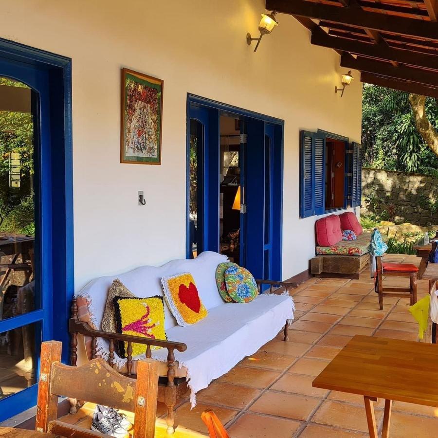 Elephant Guesthouse Beira Mar - Suites Com Cafe Da Manha Ilhabela Kültér fotó