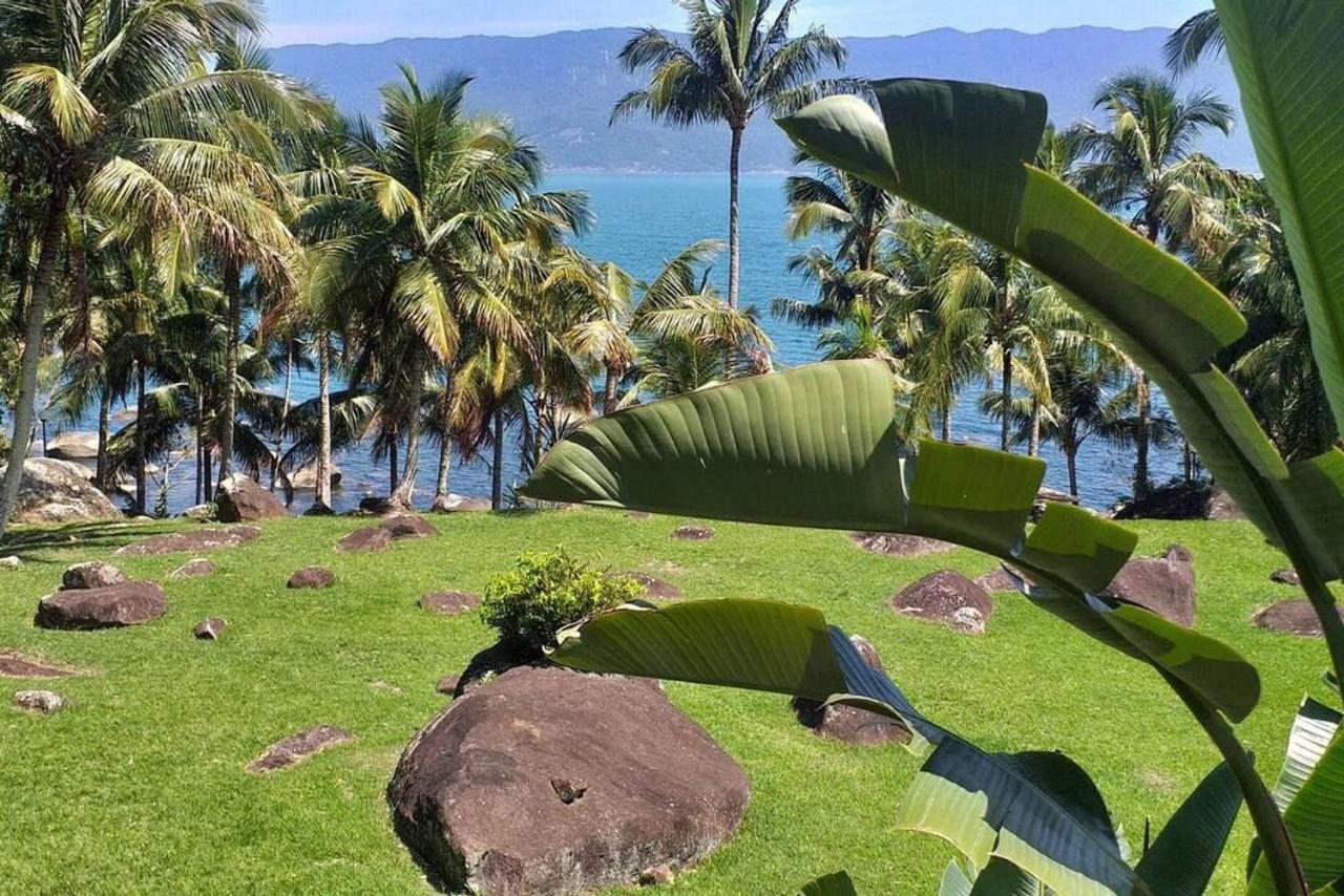 Elephant Guesthouse Beira Mar - Suites Com Cafe Da Manha Ilhabela Kültér fotó